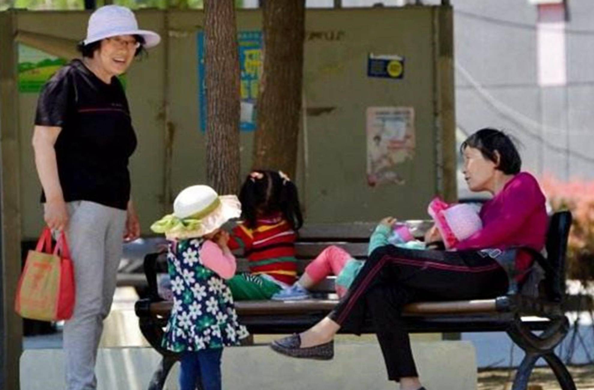 东一8航评么式特,深度解析与探讨,东一8航评么式特深度解析与探讨