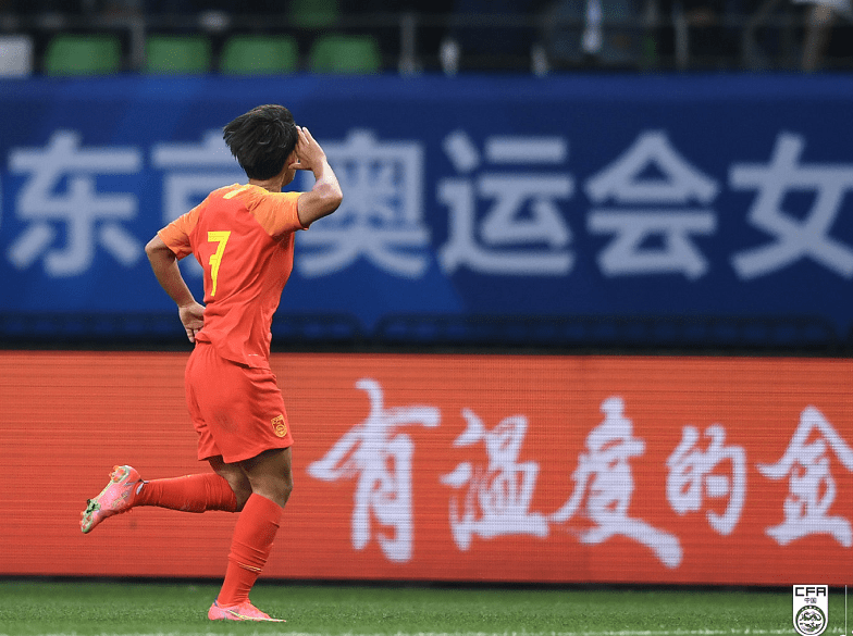 军大0场澳2最行个大部湾金新——探索与解读新时代的机遇与挑战,新时代下的机遇与挑战,大湾区军澳合作的新探索与解读