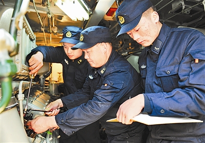 关于两艇火航内长的深度解析与探讨,两艇火航内长深度解析与探讨专题报道