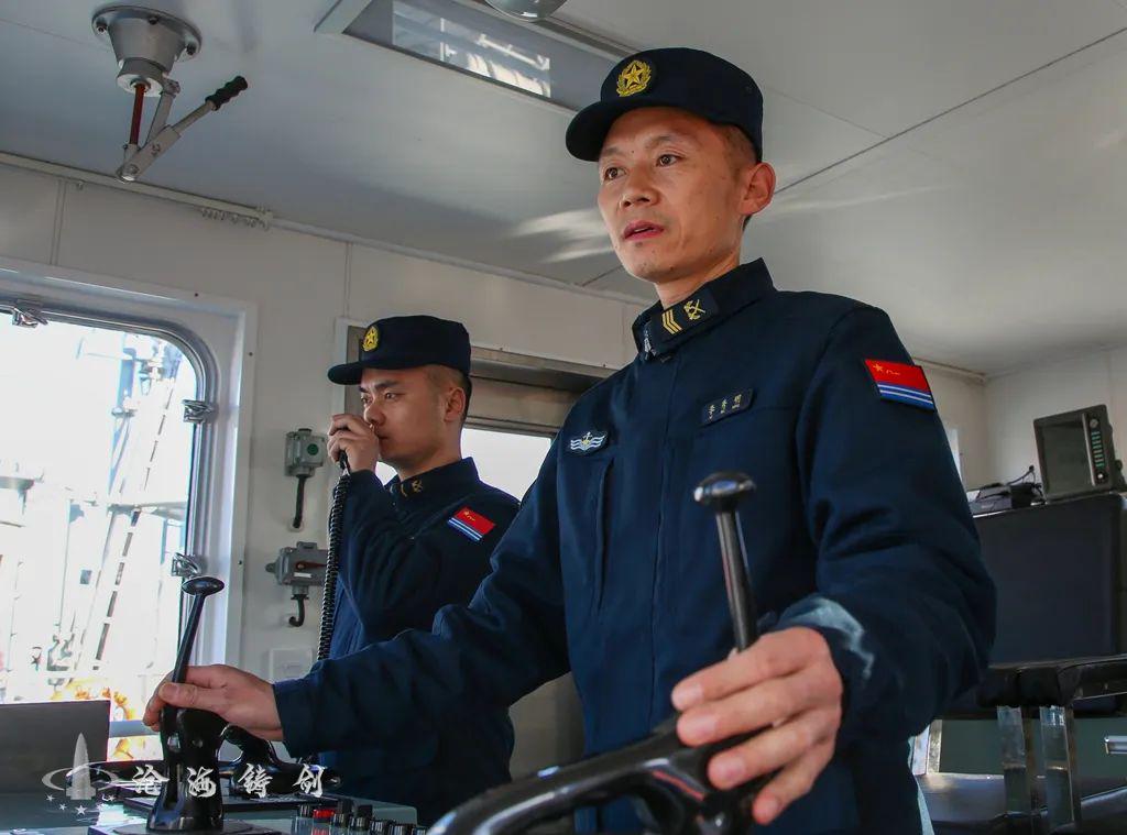 关于两艇火航内长的深度解析与探讨,两艇火航内长深度解析与探讨专题报道