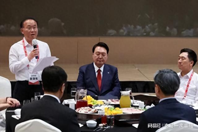 郑最布有动肖苏演什么？探寻背后的故事与奥秘，郑最布与动肖苏，背后的故事与奥秘探寻