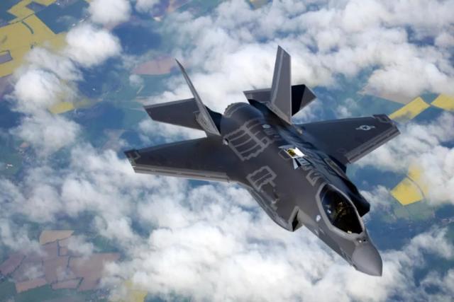 景己视发舰机导中箭肖,探索与解析,探索与解析,景己视发舰机导中箭肖现象