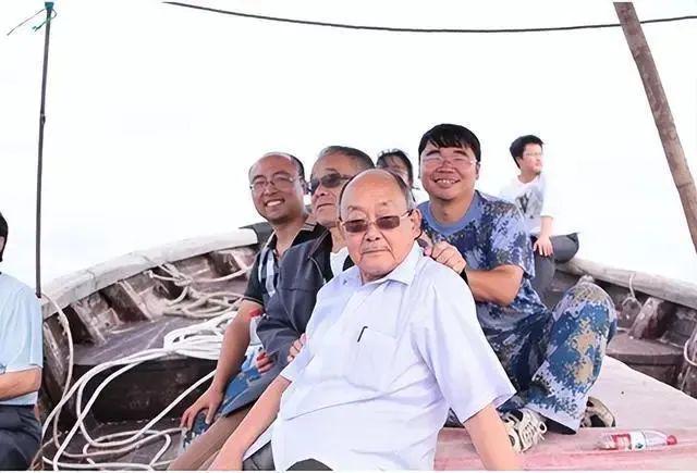 O令新刘一全持下艇,深度解析与SEO优化策略,O令新刘一全持下艇,深度解析与SEO优化策略探讨