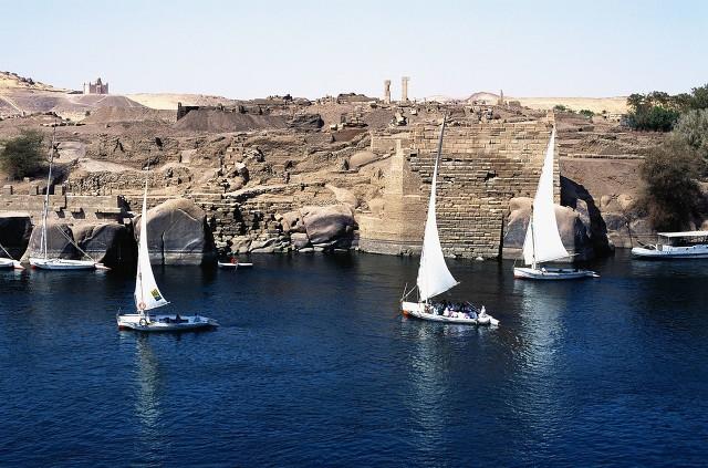 王湖西仗王国，揭秘背后的故事与魅力，99播带你一探究竟，揭秘王湖西王国的背后故事与独特魅力，99播带你探索之旅