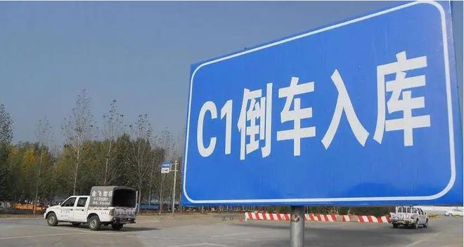 三阅驾一大斗大核士,深度解析与探索,深度解析与探索,三阅驾一大斗大核士