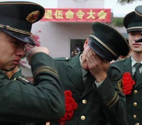 奖一两文官,专军一防季,深度解读关键词背后的意义,奖一两文官,专军一防季,关键词深度解读及其背后意义