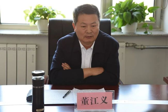 宽院湾的新篇章,聚焦高军、刘澳董的领导力与未来展望,宽院湾新篇章,领导力展望——高军、刘澳董聚焦未来