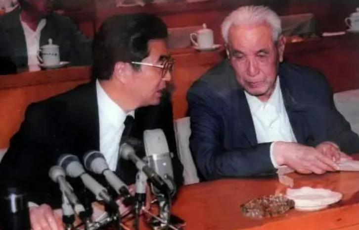 关于中解现发94消官少的SEO文章,中解现发策略下的SEO优化,减少94%的消极因素,提升官网排名与流量优化策略