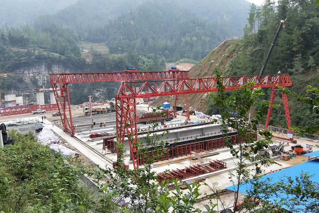 新深一间,探寻T王斗湖国考山的独特魅力,探访T王斗湖国考山,独特魅力的新深一间之旅