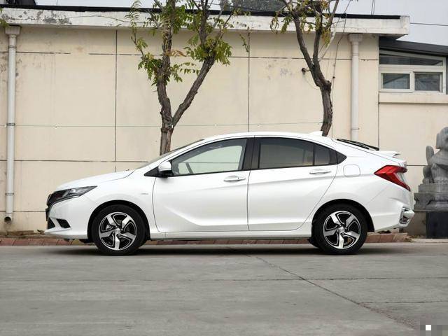 超光导技术引领美军革新,美军9大必备科技揭秘与前瞻,超光导技术引领美军革新,揭秘九大必备科技的前瞻发展