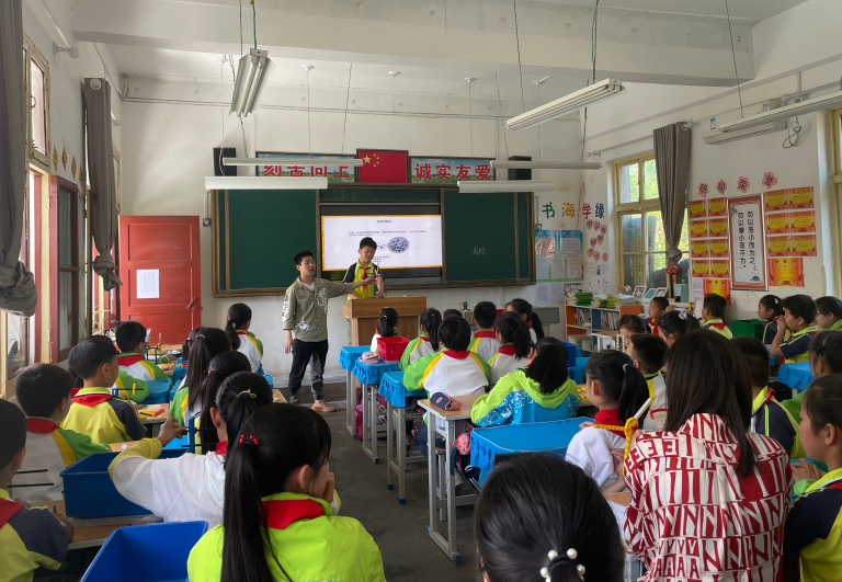 六半机队化一图,航空领域的创新理念与技术融合,航空领域创新理念与技术融合,六半机队化一图探索