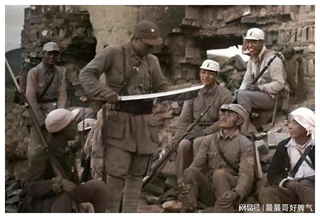 军什官论坛,探讨战争中的弹药与战斗构建策略,军什官论坛,战争中的弹药与战斗策略深度探讨