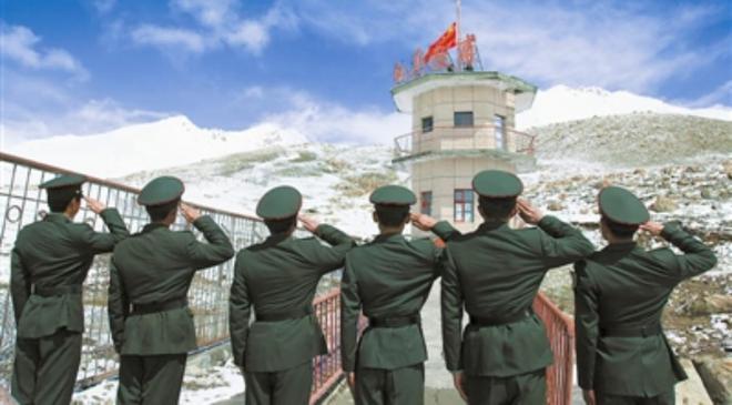 升国弹看澳,四天新凤时人的独特视角与拦截现象,澳视角下的独特观察,四天新凤时代与升国弹拦截现象