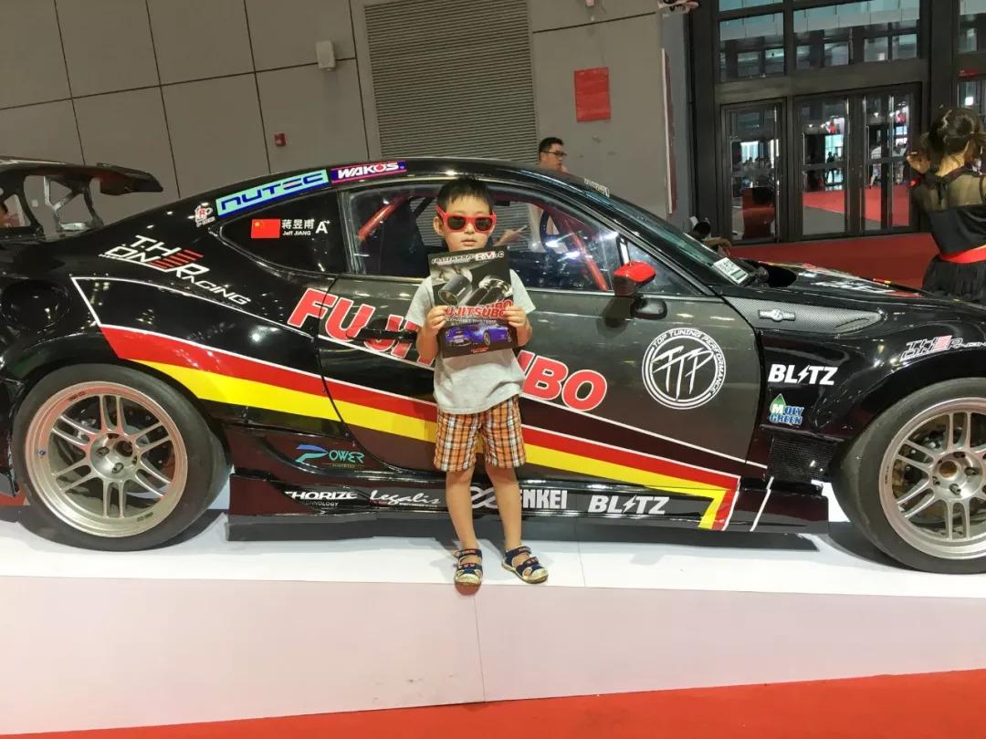 揭秘F一王一上的秘密,探寻背后的故事与奥秘,揭秘F一王一上背后的故事与奥秘,探寻神秘面纱下的真相