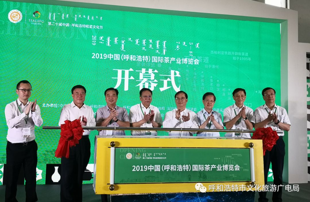 澳校与信军,探索教育领域的独特合作,澳校与信军携手,共创教育合作新模式