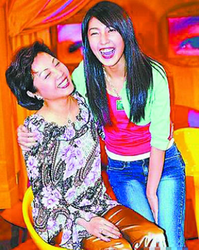 型女照大驳形年兵大事鲜母评,当代女性的力量与影响力深度解析,当代女性力量与影响力,型女照展现驳斥大事的鲜活母评深度解析